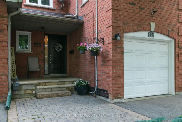 Additional image 2 of 372 Queens Dr