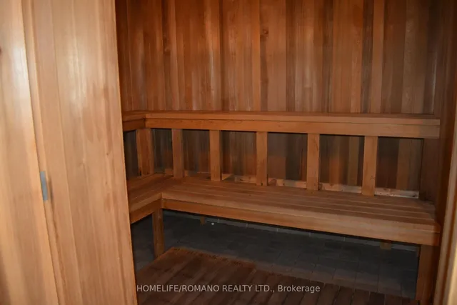 Additional image 12 of 19 Grand Trunk Cres Unit 1202