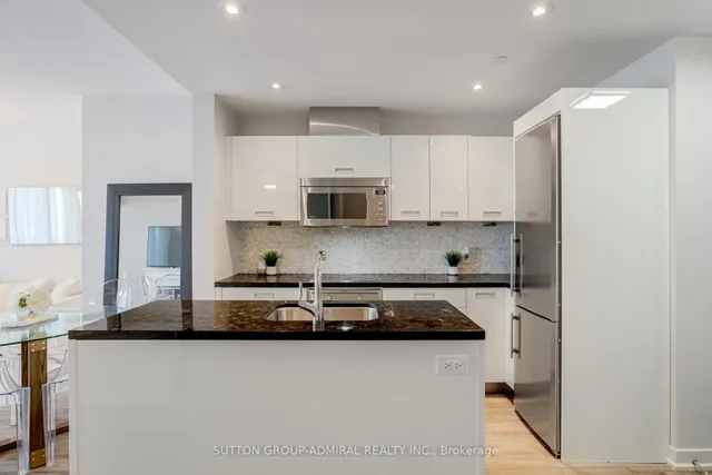 Additional image 3 of 90 Parklawn Rd Unit 1003