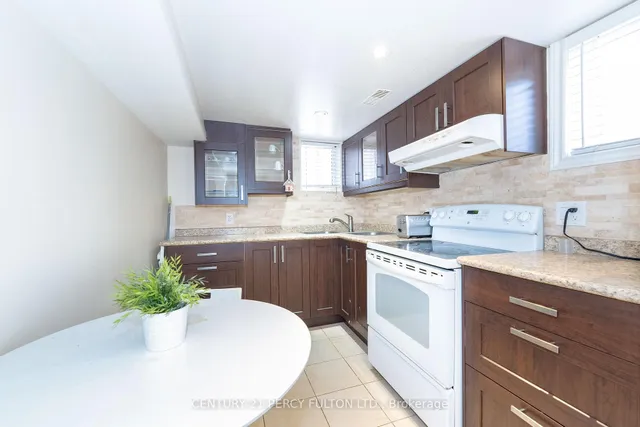 Additional image 35 of 61 Cordella Ave