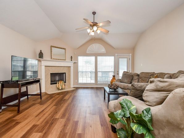 16642 Greenbriar Point Ln, Houston, TX 77095