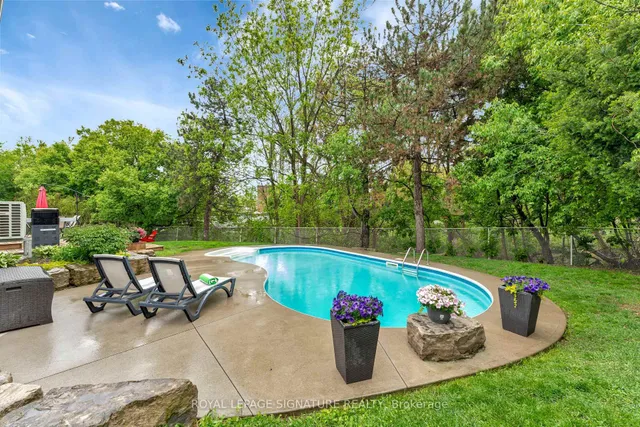 Additional image 39 of 144 Macdonald Cres