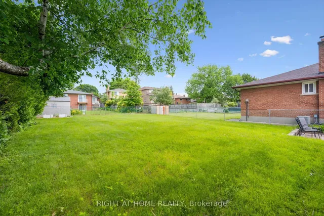 Additional image 38 of 90 Clement Rd