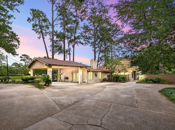 6303 Pebble Beach Dr, Houston, TX 77069