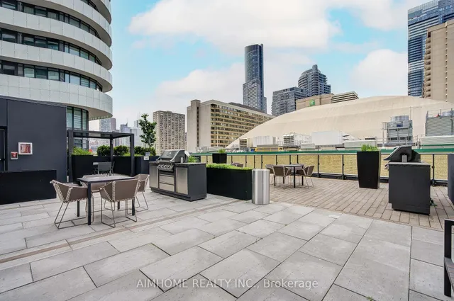 Additional image 36 of 85 Wood St Unit 4105