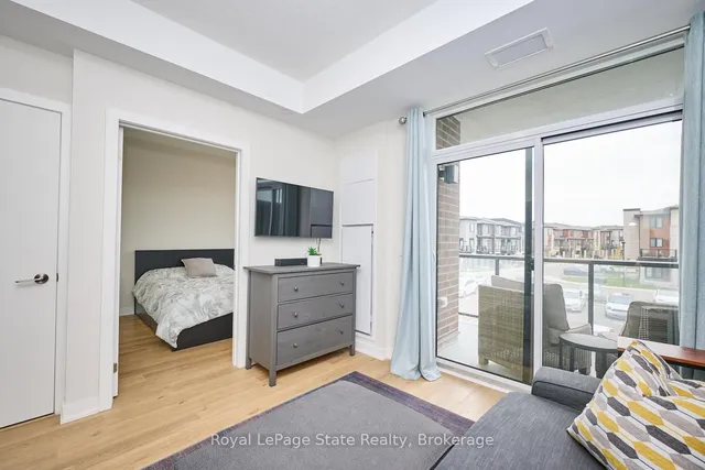 Additional image 7 of 600 North Service Rd Unit 204