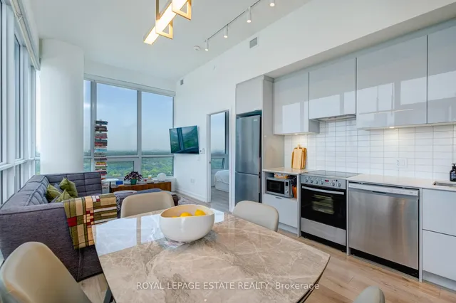 Additional image 10 of 395 Bloor St Unit 2805