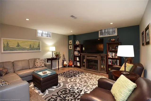 Additional image 39 of 21 Guest St