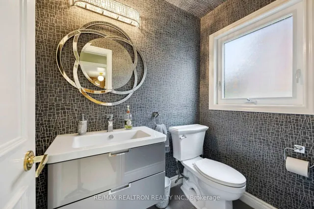 Additional image 28 of 167 Faywood Blvd