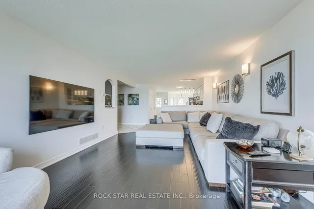 Additional image 15 of 515 North Service Rd Unit 31