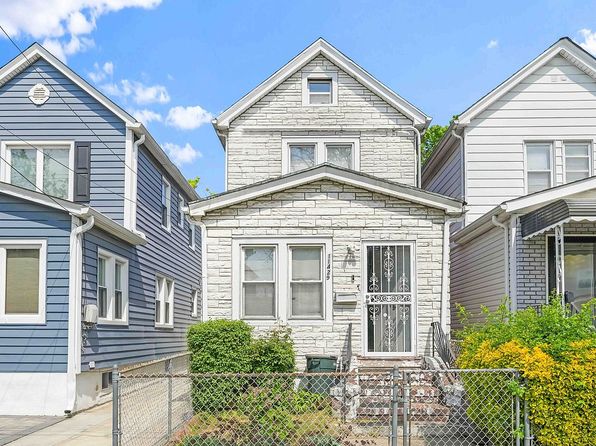 114-29 146th St #1FAMILY, Jamaica, NY 11436