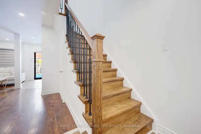 Additional image 14 of 28 Cedarwood Cres