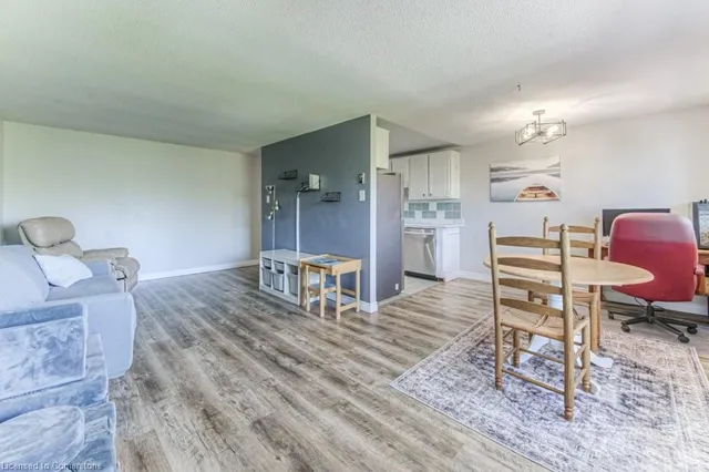 Additional image 10 of 30 Avalon Pl Unit 202