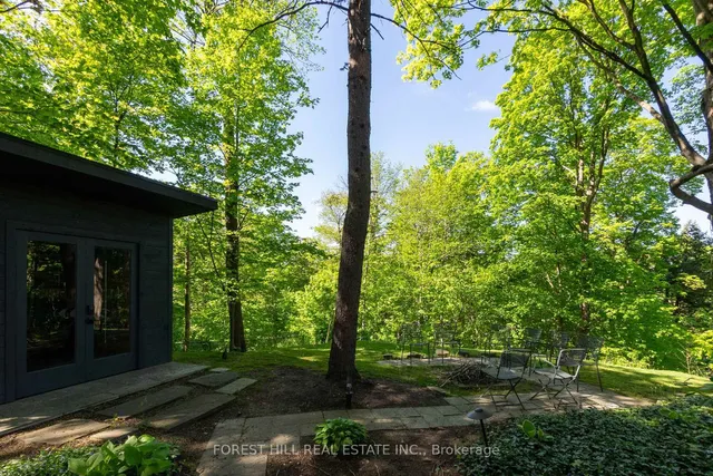 Additional image 35 of 102 Sandringham Dr