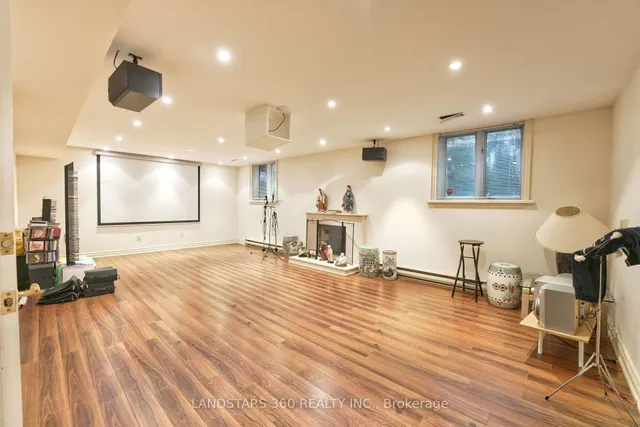 Additional image 38 of 3 Shady Oaks Cres