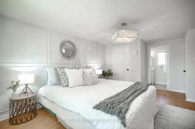 Additional image 17 of 14 Amulet St