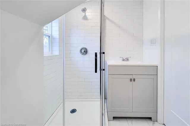 Additional image 33 of 29 New St