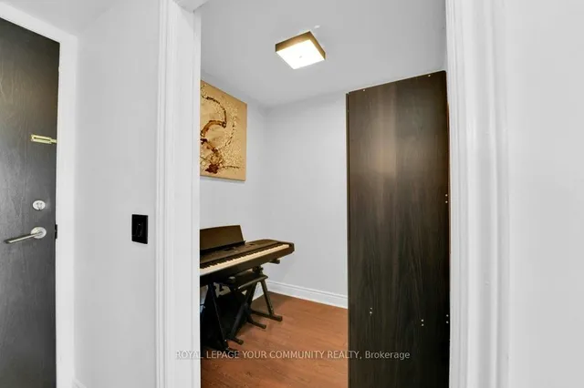 Additional image 12 of 1103 Leslie St Unit 1009