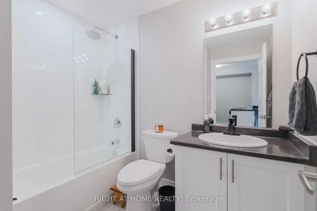 Additional image 20 of 450 Dundas St Unit 331