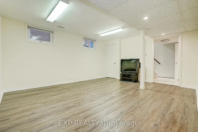 Additional image 30 of 4458 Bathurst St