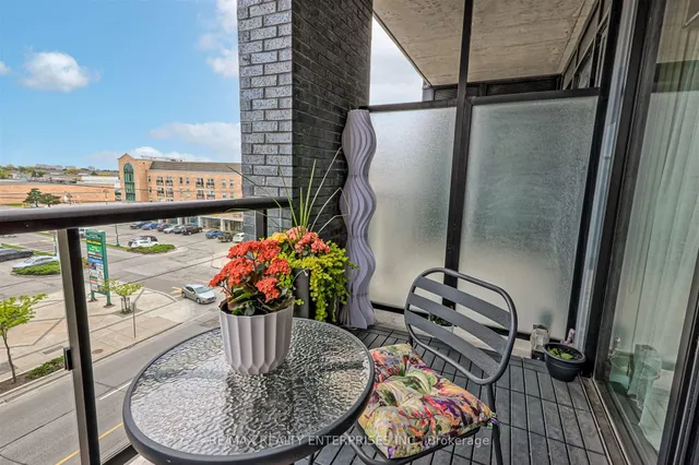 Additional image 21 of 7 Smith Cres Unit 410