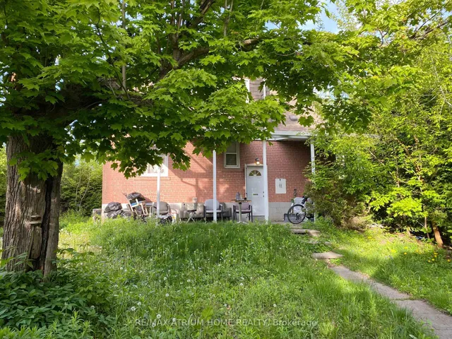 Primary image of 28 Kensington Ave