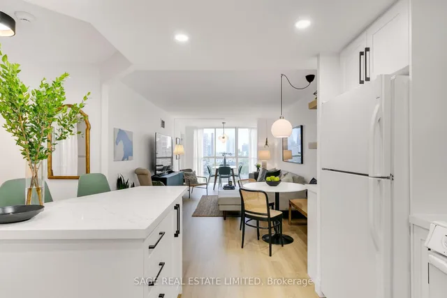 Additional image 6 of 15 Maitland Pl Unit 1102