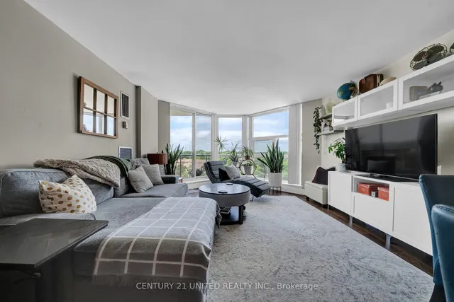 Additional image 12 of 10 Dean Park Rd Unit 516