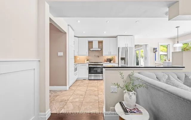 Additional image 39 of 2087 Mayflower Blvd