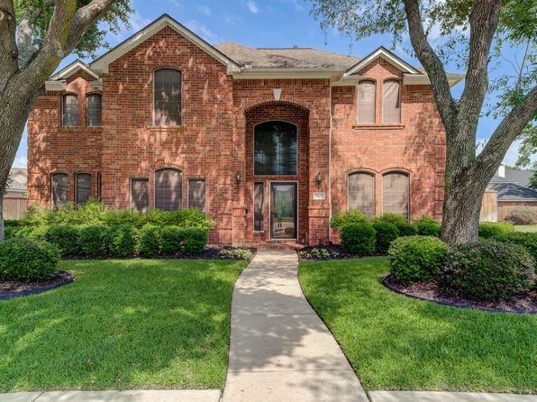 5602 Island Breeze Dr, Houston, TX 77041