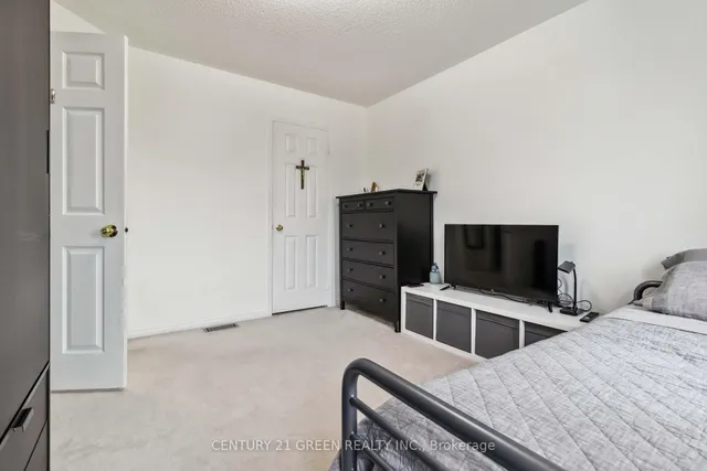 Additional image 24 of 98 Personna Circ