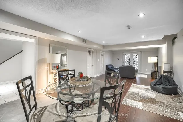 Additional image 39 of 85 Gennela Sq