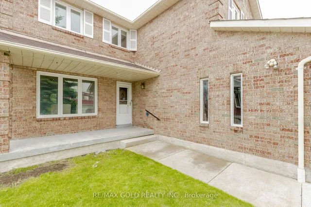 Additional image 46 of 16 Polygon Crt