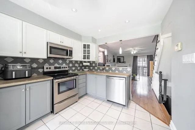 Additional image 7 of 3480 Upper Middle Rd Unit 12