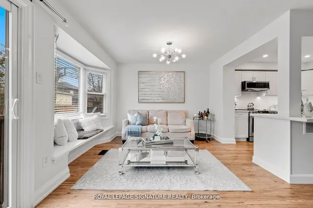 Additional image 10 of 385 The East Mall Unit 49