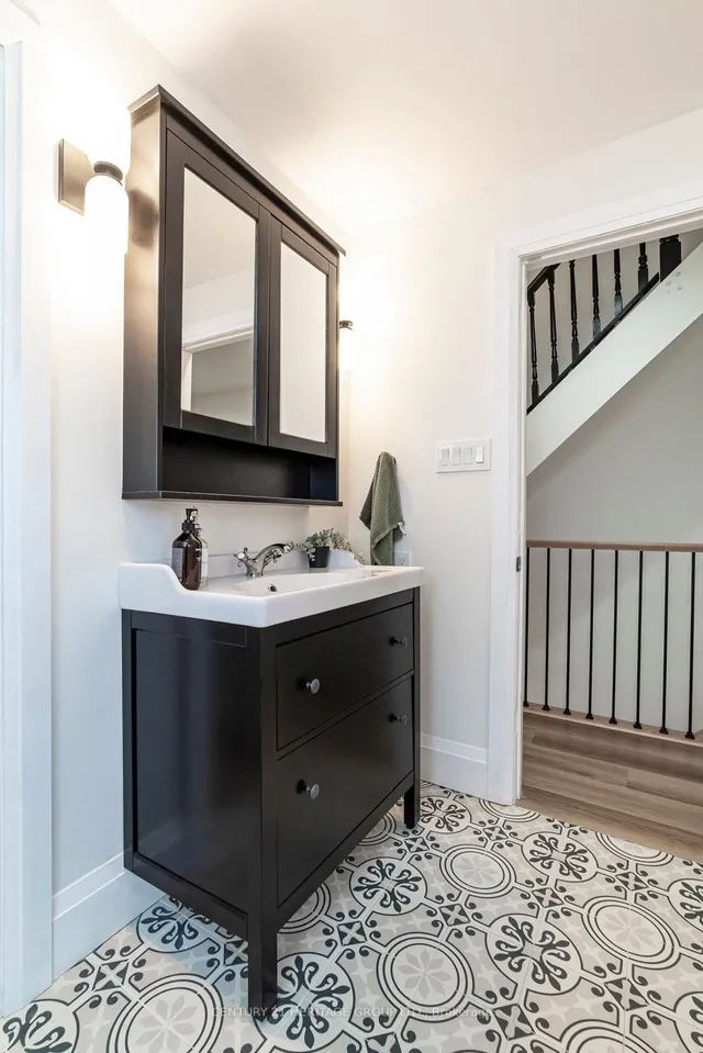 Additional image 15 of 201 Jackson St