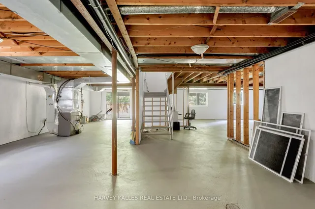 Additional image 44 of 5 Aderno Crt