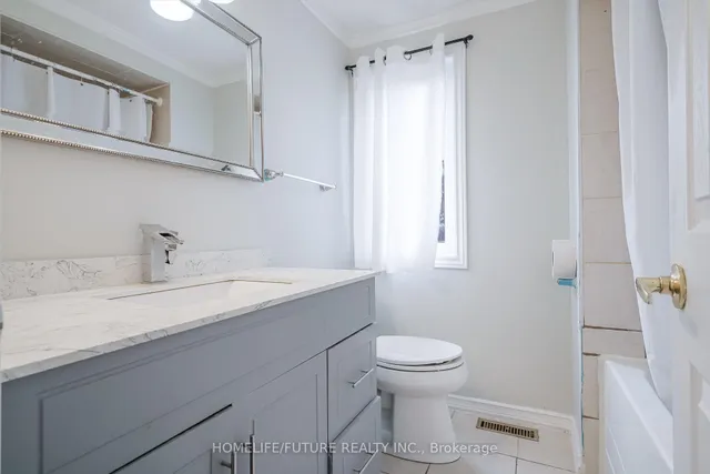 Additional image 33 of 47 Carisbrooke Sq