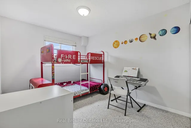 Additional image 24 of 28 Whitefish Cres