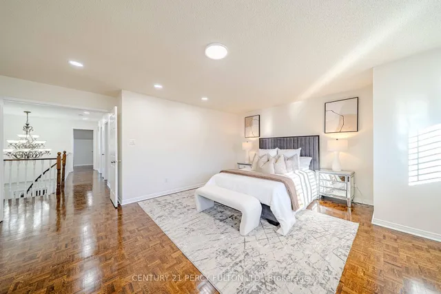 Additional image 18 of 45 Oak Knolls Cres