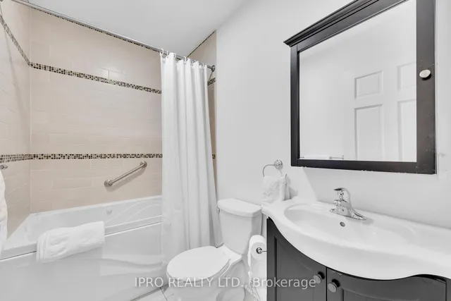 Additional image 17 of 551 Caledonia Rd