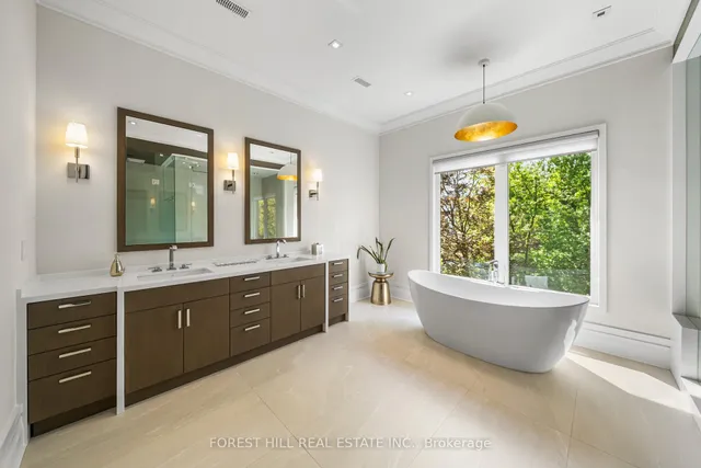 Additional image 28 of 163 Cortleigh Blvd