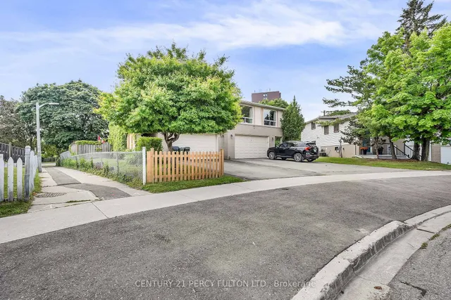 Additional image 33 of 33 Pettibone Sq