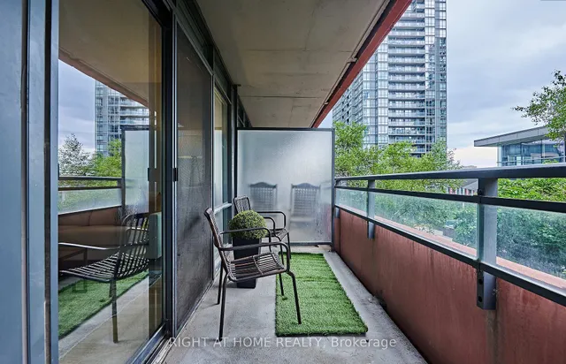 Additional image 6 of 4K Spadina Ave Unit 323