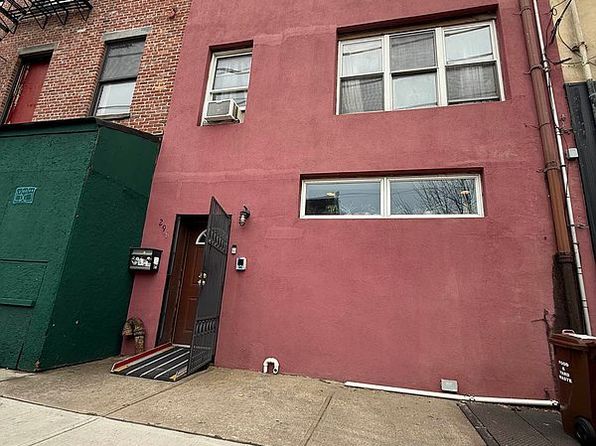 298 Van Brunt St, Brooklyn, NY 11231