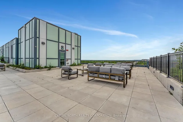 Additional image 16 of 509 Dundas St Unit 421