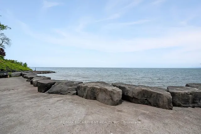 Additional image 41 of 2220 Lakeshore Rd Unit 23