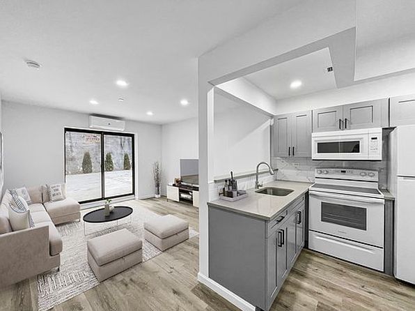 2590 Heath Ave #2B, Bronx, NY 10463
