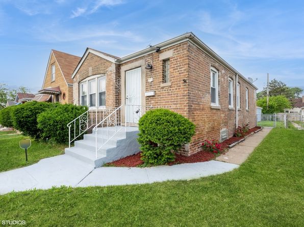 9811 S Woodlawn Ave, Chicago, IL 60628