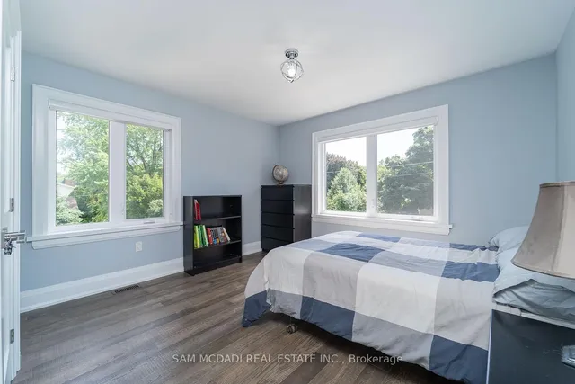 Additional image 15 of 2163 Deyncourt Dr